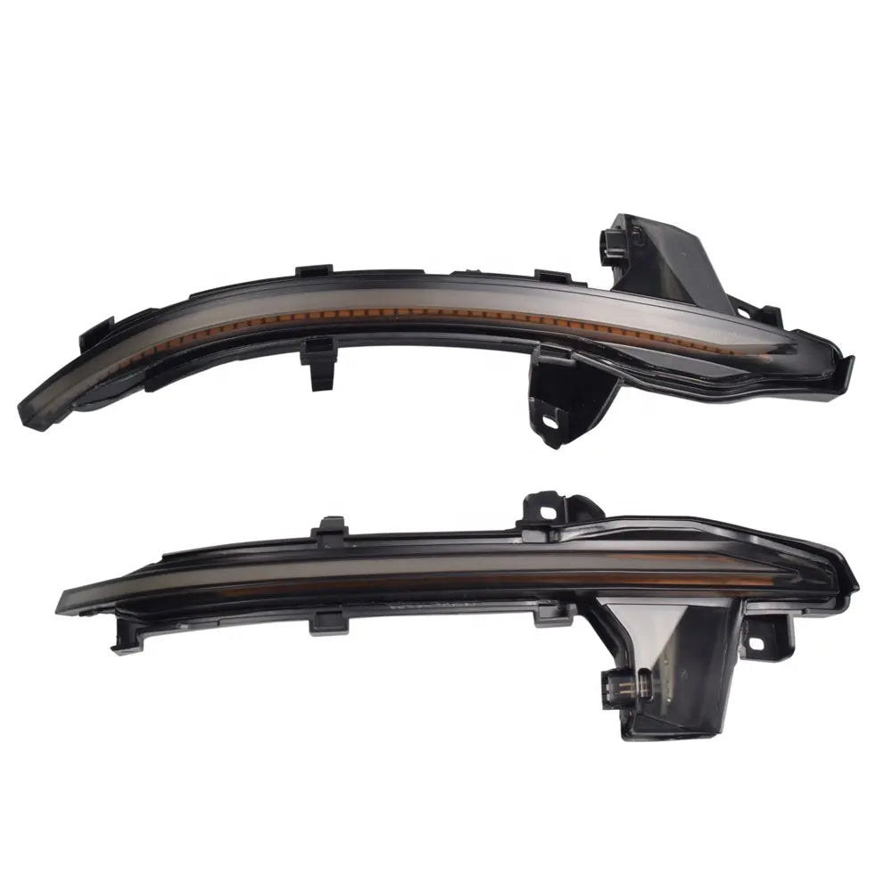 Audi A3 8V | Dynamic Mirror Indicator Lights
