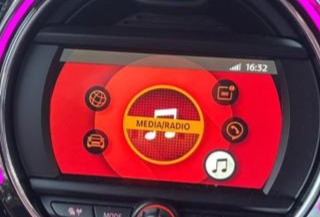 MINI F56 Wireless Apple Carplay & Android Auto Retrofit